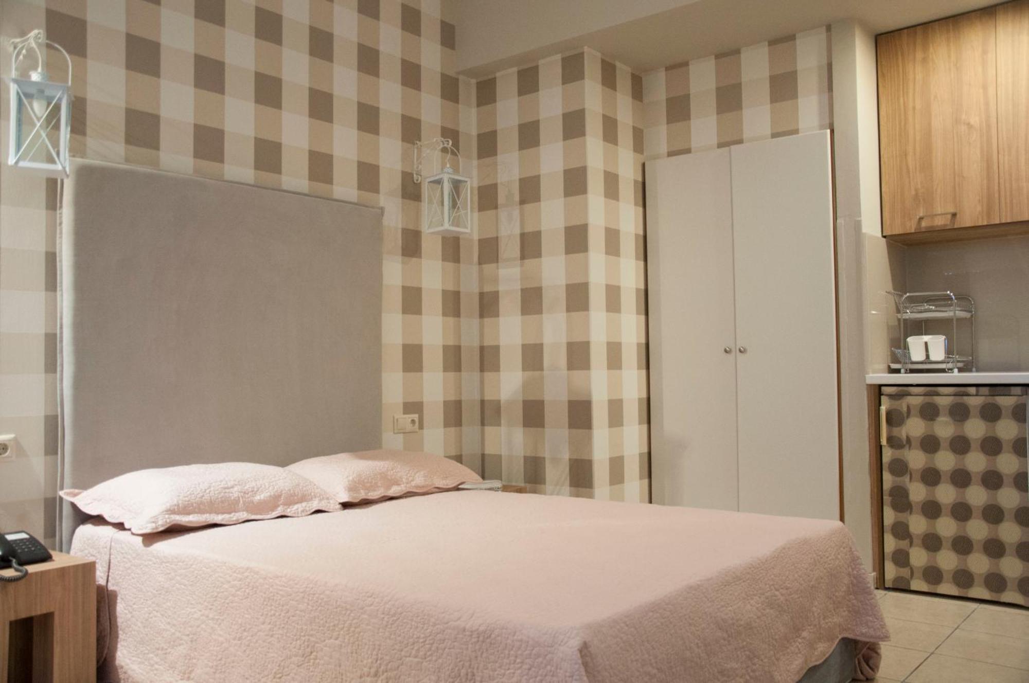 Ariadnes Holiday Accommodation Apidias Lakos Zimmer foto