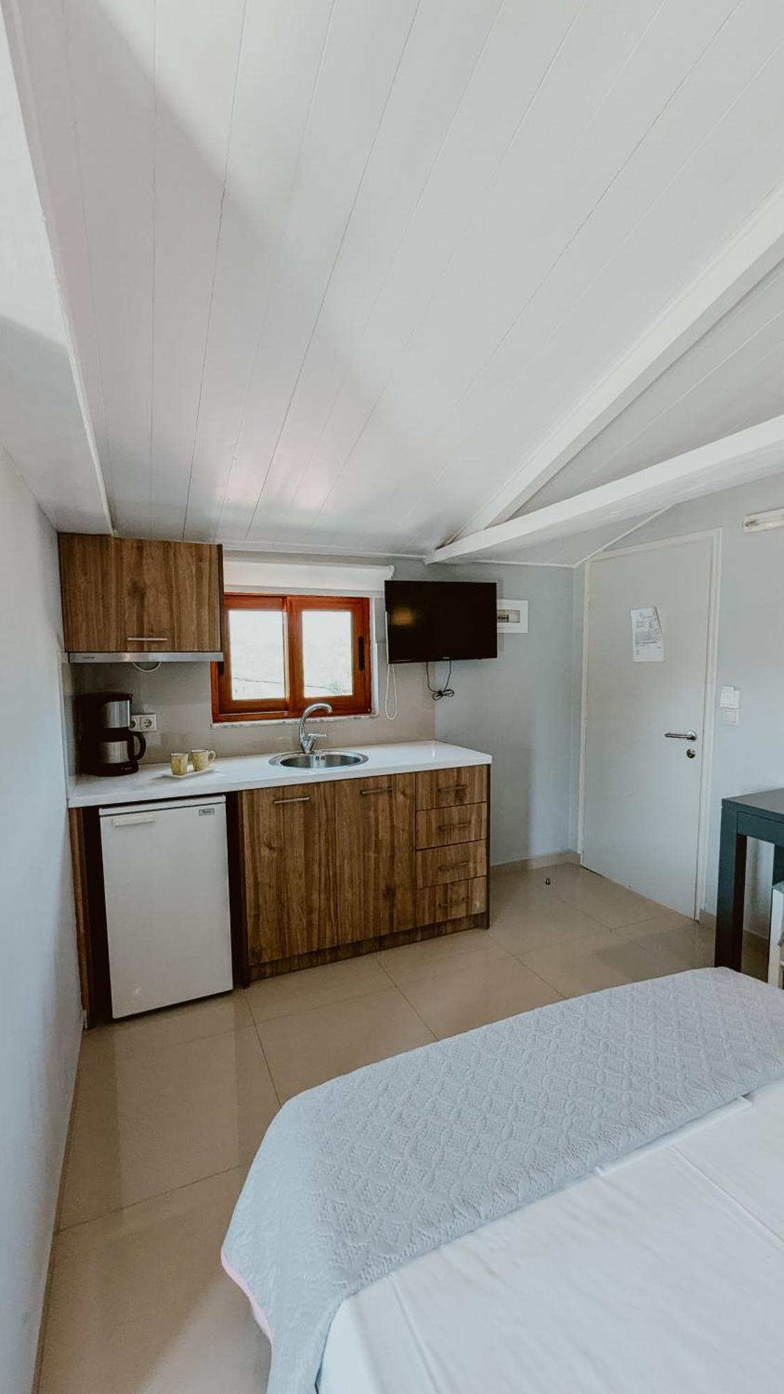 Ariadnes Holiday Accommodation Apidias Lakos Exterior foto